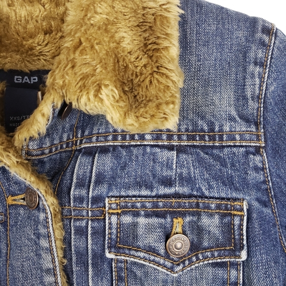 GAP Denim Jacket with Faux Fur - Picture 3 of 4